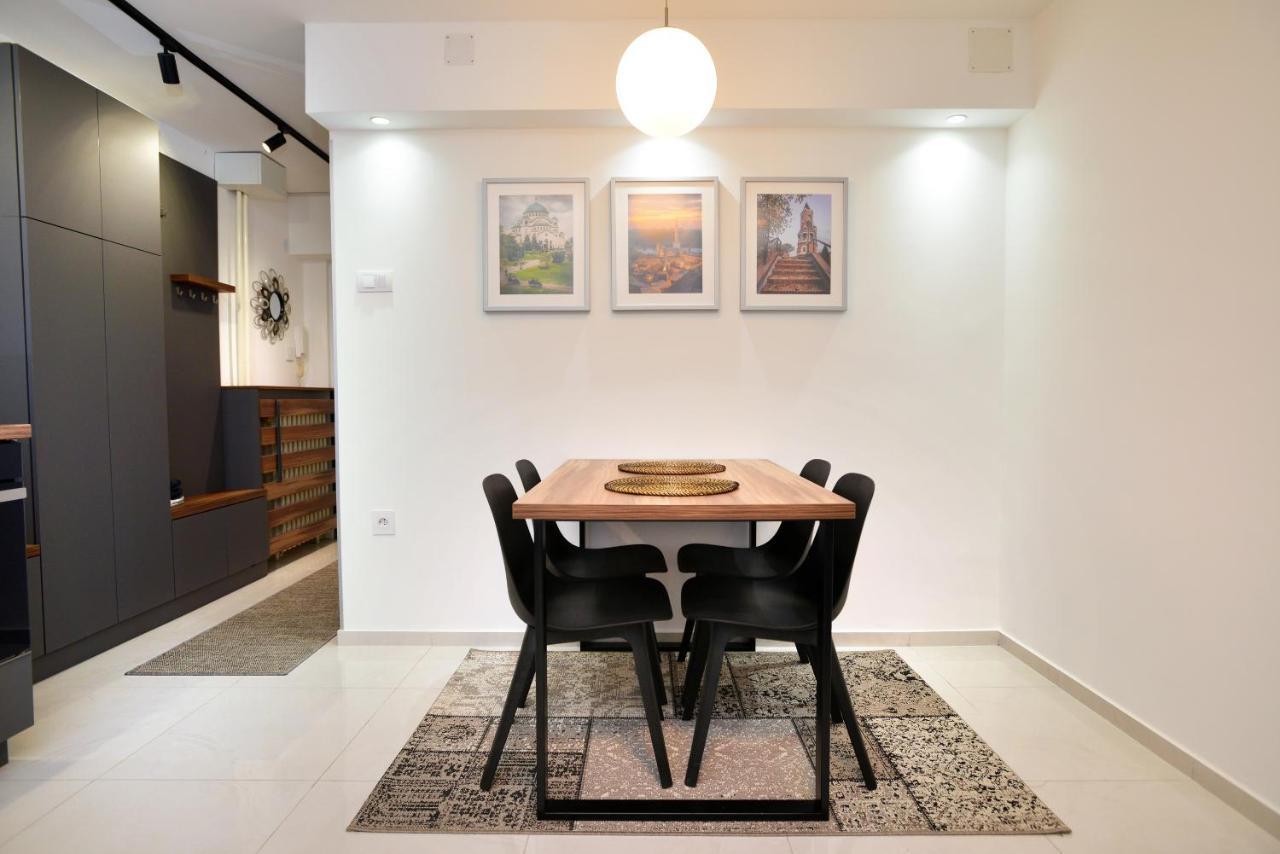 River&Bike Apartment With Free Electric Bike Belgrado Buitenkant foto
